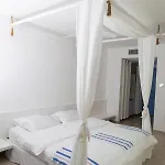 Port Hotel