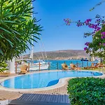 Port Hotel 3*
