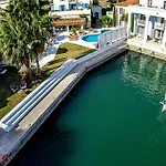 Port Hotel 3*