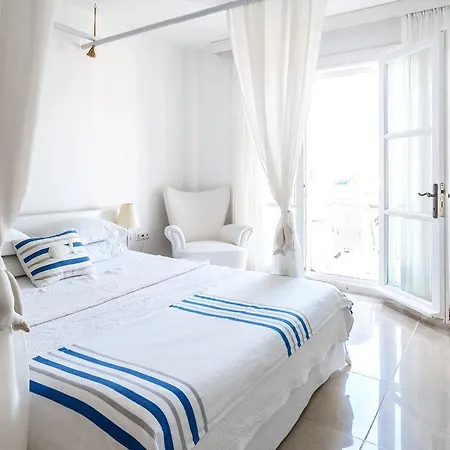 Port Hotel 3*