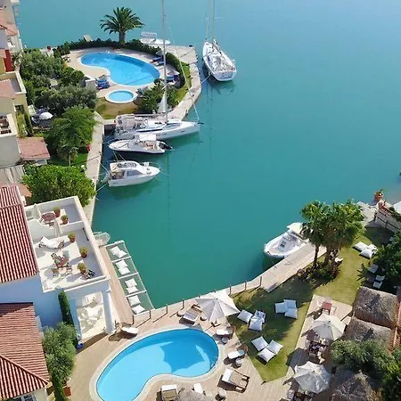 Port Hotel