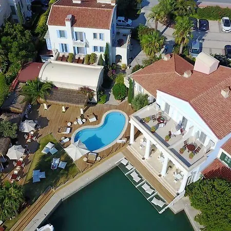 Hotel Port 3*