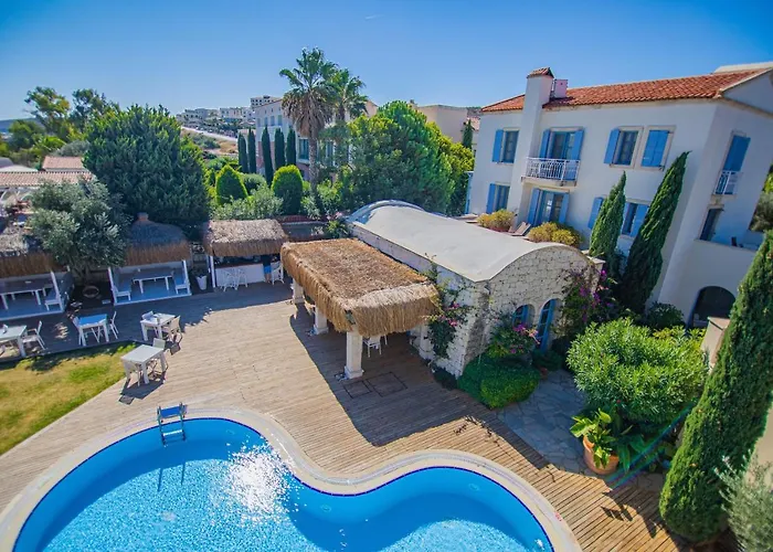 Port Hotel